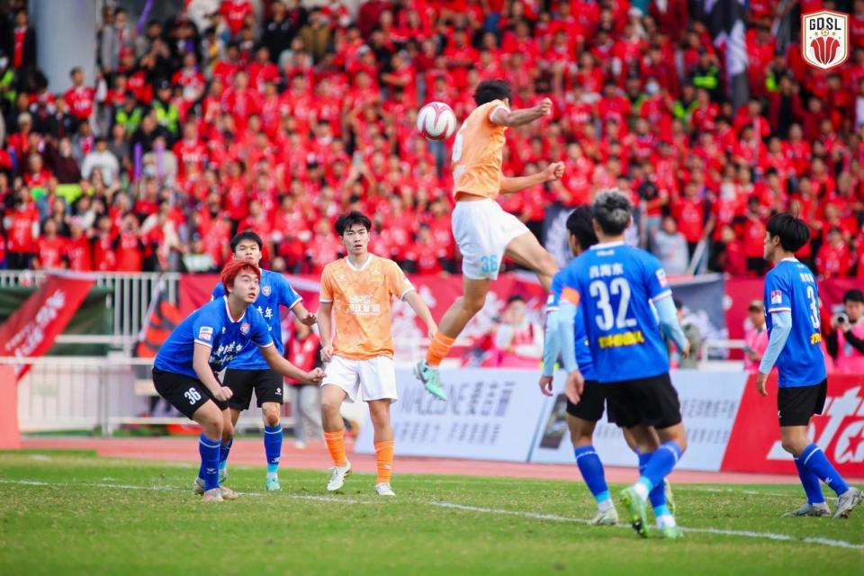 国际体育盛事！足球场上逐鹿电焰