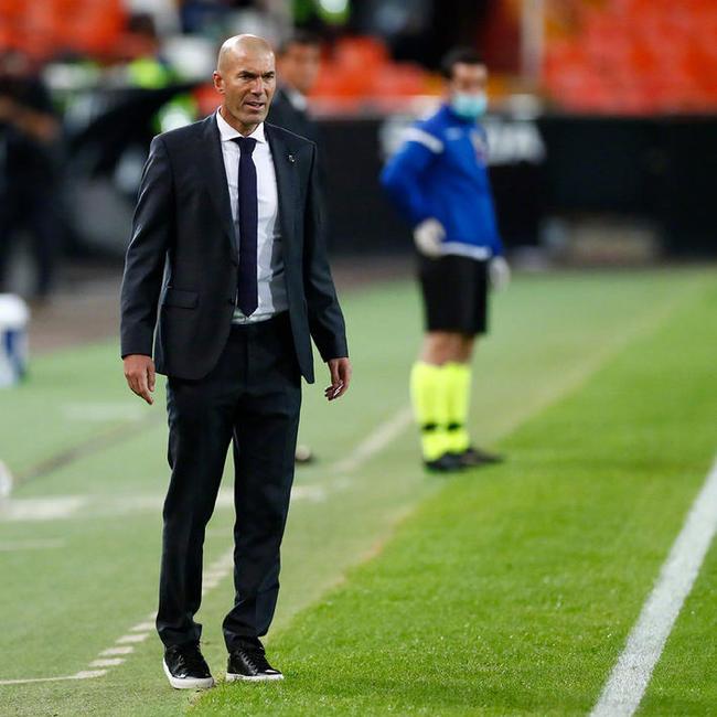 天博体育官方网站-巴伦西亚斯一输球入网，大放异彩(球员巴伦西亚)