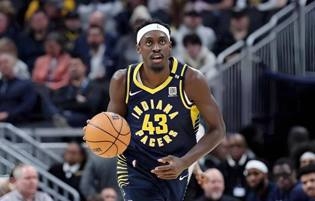 篮球比赛中出现黑马球队崛起，挑战传统强队(篮球比赛黑哨)