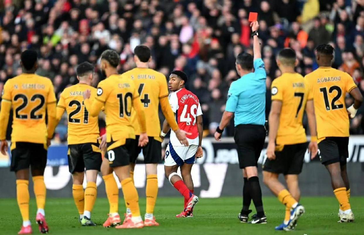 天博中国体育入口-包含阿森纳客场战平狼队，保留争夺欧冠资格的可能性的词条